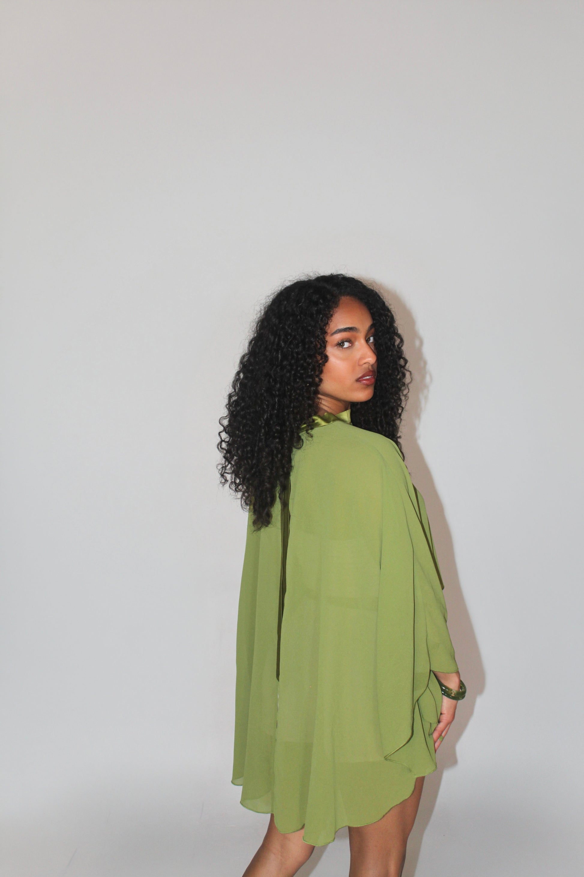 DELILAH CAPE