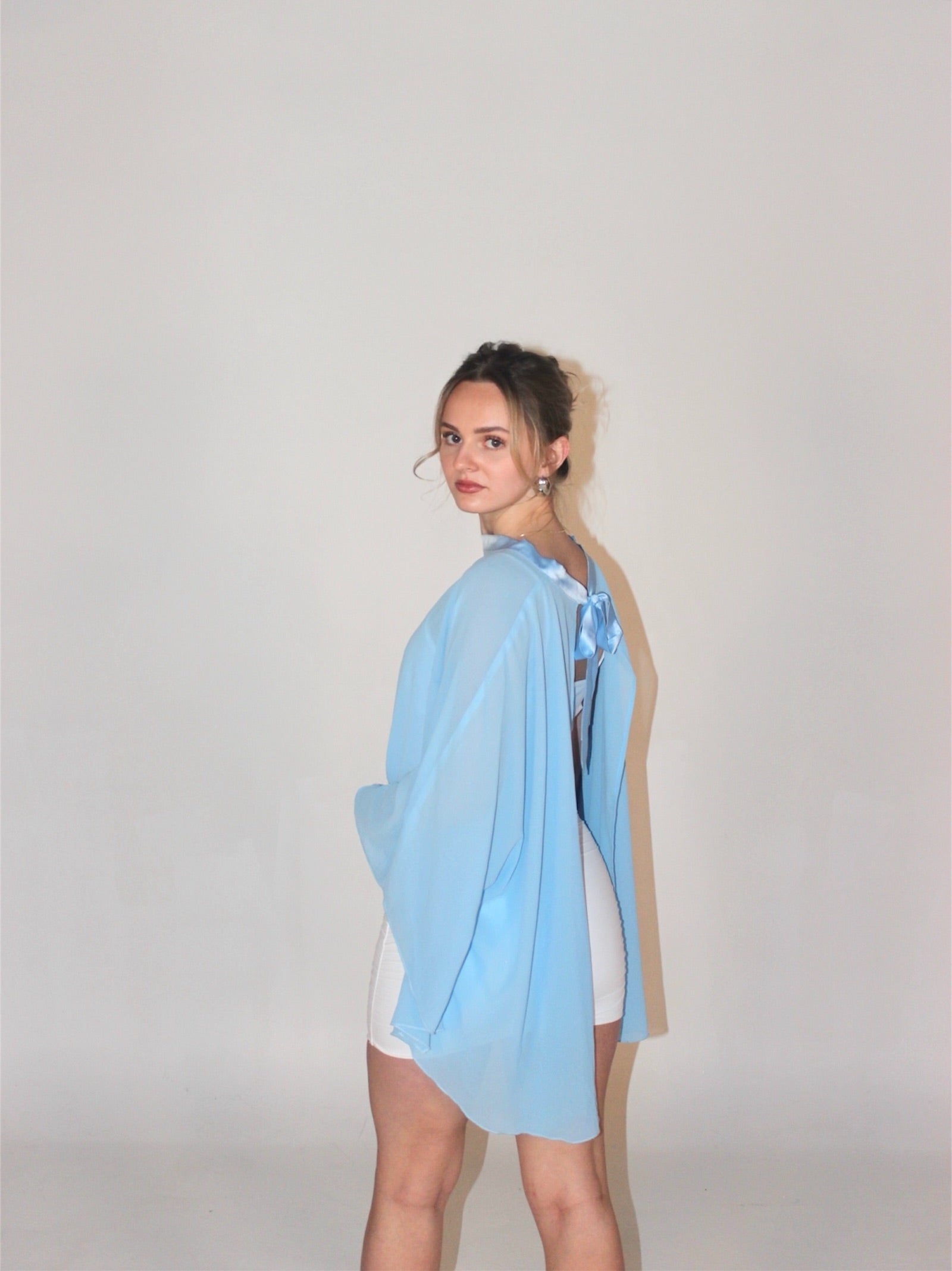DELILAH CAPE