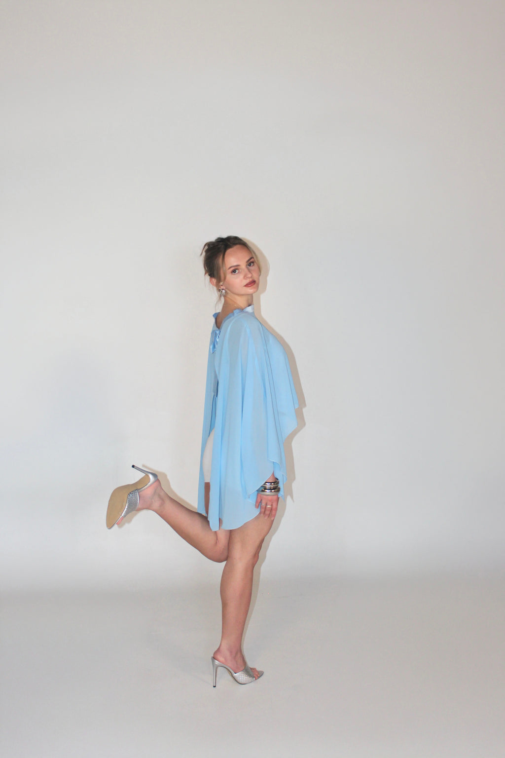 DELILAH CAPE